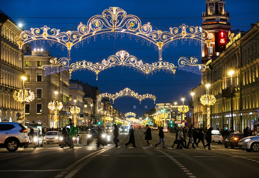 Luces de navidad en Rusia: como decorado para el año Nuevo, la ciudad rusa