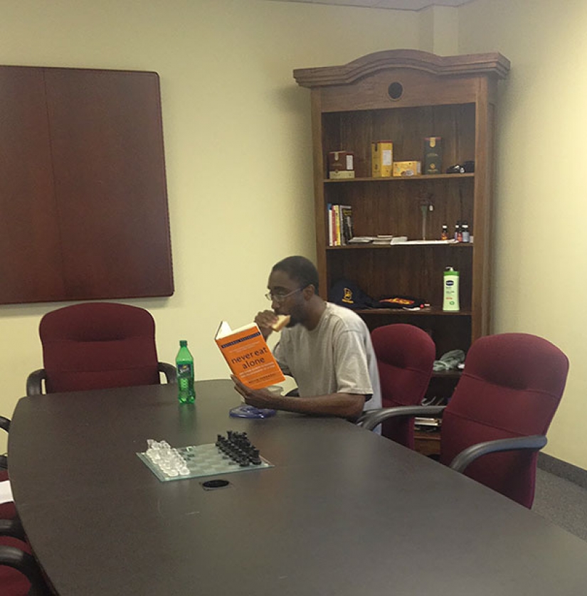 Mama AMA criminal: these brave guys do not care about any rules and prohibitions Mama AMA criminal: these brave guys do not care about any rules and prohibitions