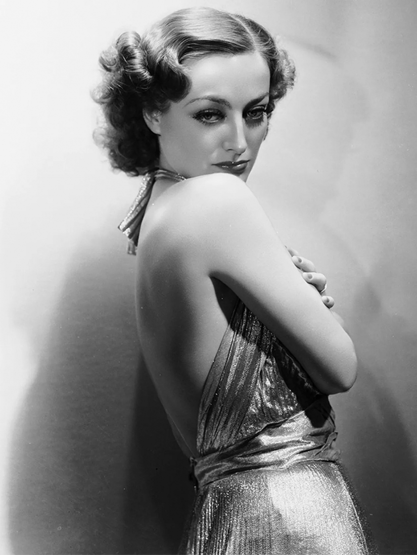 Marlon Brando and Greta Garbo: 5 bisexual celebrities from the past Marlon Brando and Greta Garbo: 5 bisexual celebrities from the past