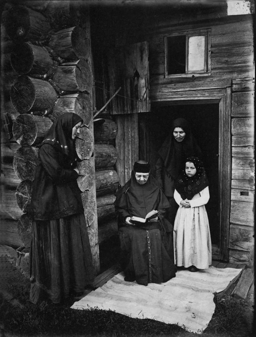 Maxim: photos of tsarist Russia Maxim: photos of tsarist Russia