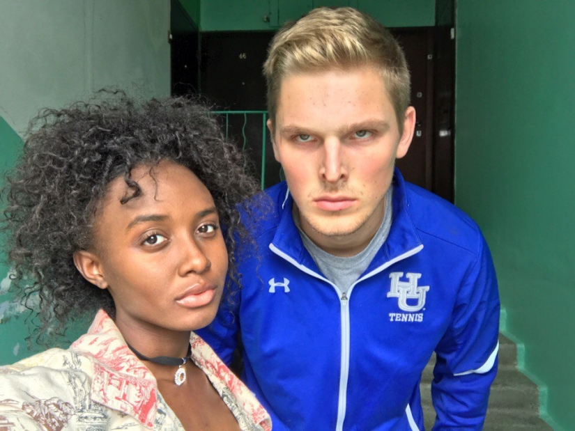 "Me caí en el amor con un hombre ruso": impresiones de un negro Americano de la mujer sobre la vida en Rusia "Me caí en el amor con un hombre ruso": impresiones de un negro Americano de la mujer sobre la vida en Rusia