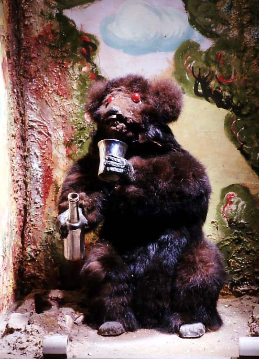 Mientras que los visitantes a la zona de cuarentena, los museos del mundo había un concurso en la más macabra exhibición Mientras que los visitantes a la zona de cuarentena, los museos del mundo había un concurso en la más macabra exhibición