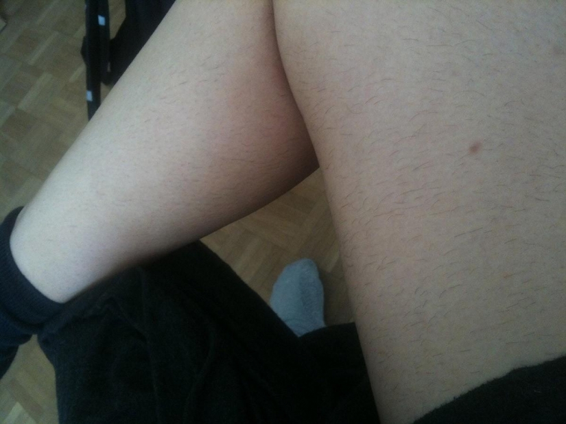 Miles de mujeres dejaron de afeitar sus piernas y entró en "el Club de peludas piernas de mujer"