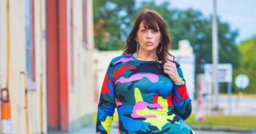 Modelo: más el tamaño de Heather, que condujeron al éxito de la cadera