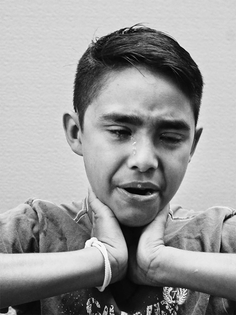 Momento conmovedor: retratos de personas que han probado la más caliente de la pimienta en el mundo