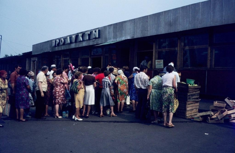 Moscú — Siberia — Japón en 1980