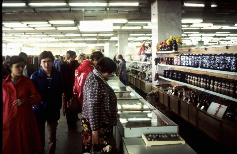 Moscú — Siberia — Japón en 1980