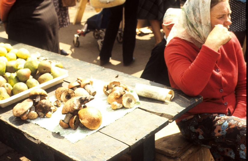 Moscow — Siberia — Japan in 1980