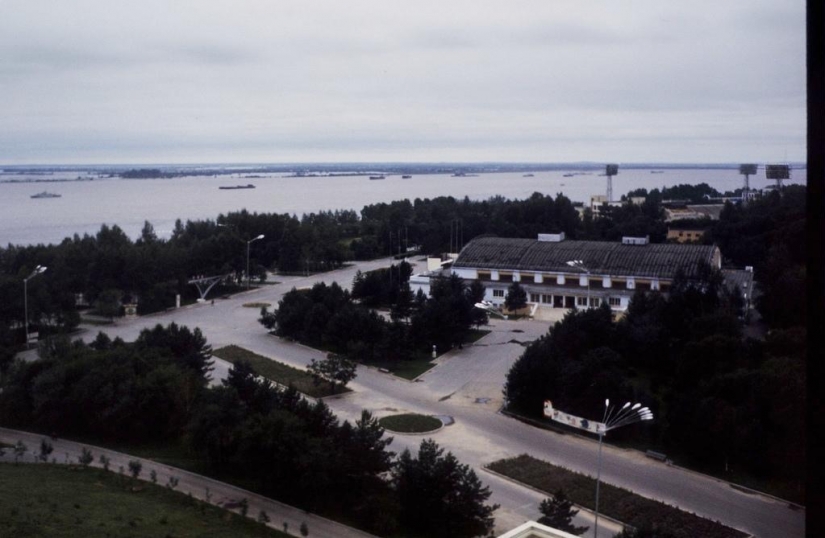 Moscow — Siberia — Japan in 1980