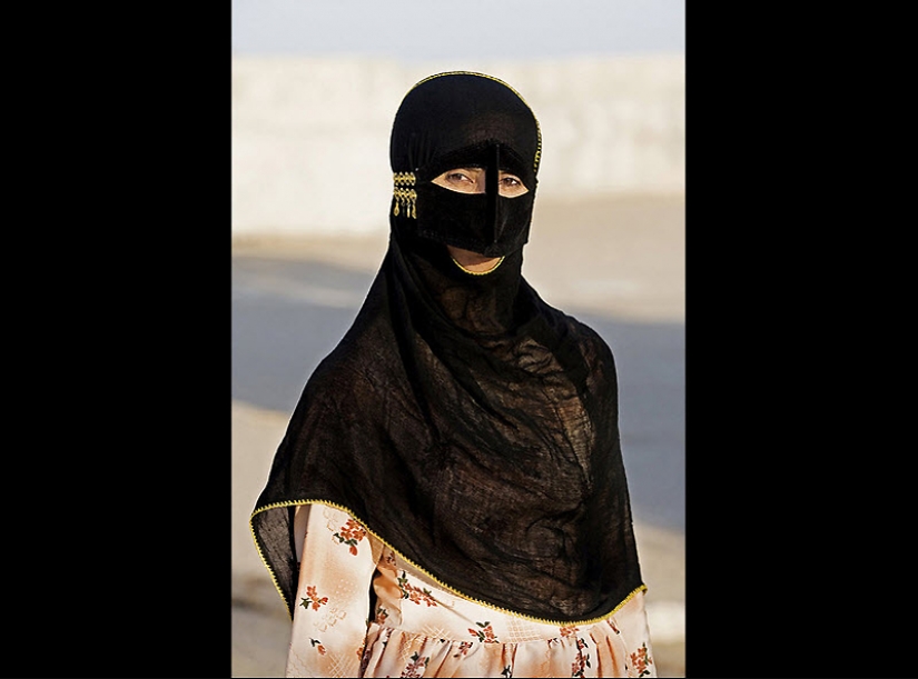 Máscaras tradicionales de las mujeres Iraníes