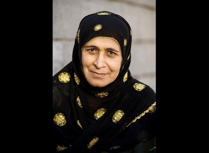 Máscaras tradicionales de las mujeres Iraníes