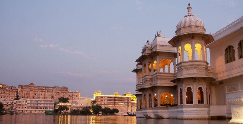 No sólo Venecia: las 5 ciudades más bellas en el agua No sólo Venecia: las 5 ciudades más bellas en el agua