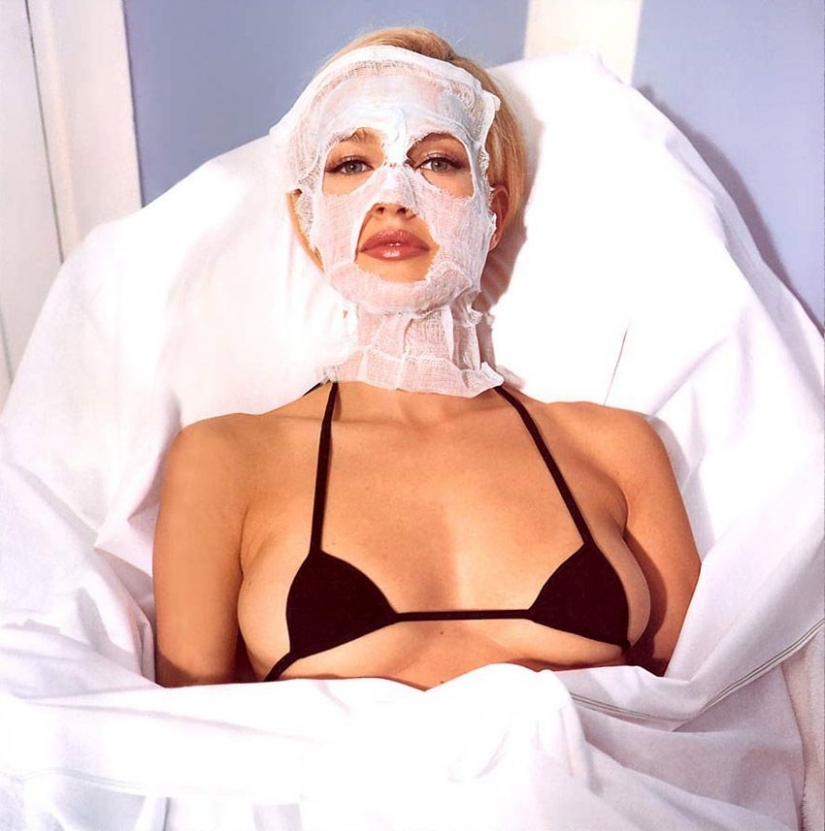 "No solo las Tetas y el culo" © "No solo las Tetas y el culo" ©