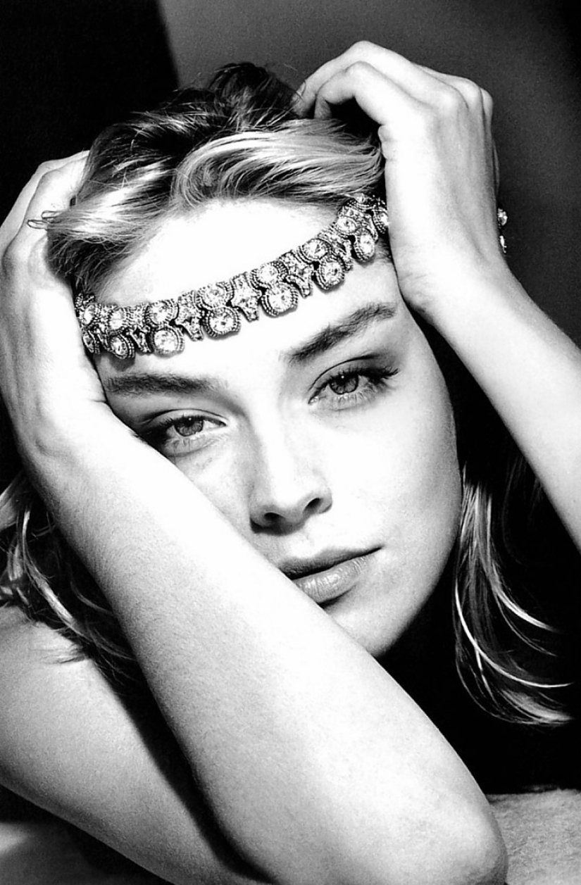 "No solo las Tetas y el culo" © "No solo las Tetas y el culo" ©