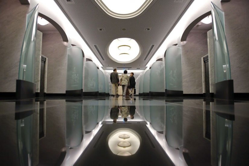 Nueva moda en Japón: el funeral en la vida