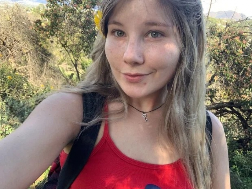 Once more unto the breach: the porn star decided to change career in the sex industry to serve in the U.S. marine corps