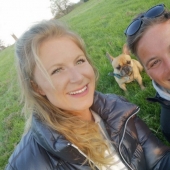 One, two, three, I live! Lovers on the second date we decided to sit in isolation