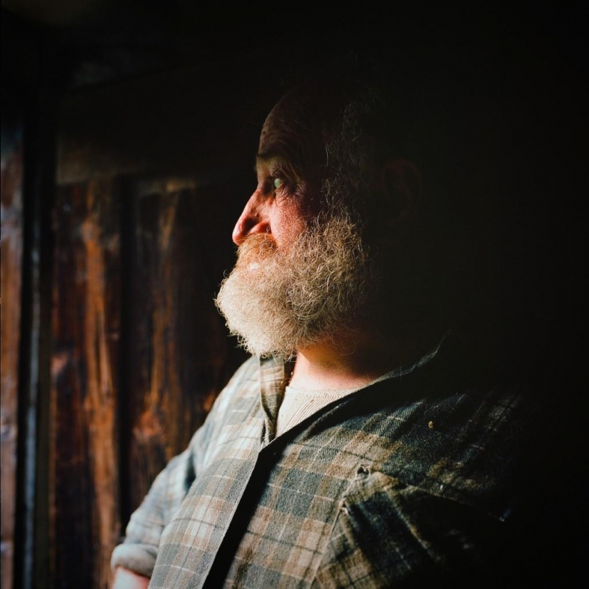 Ordinary Italians through the eyes of Italian