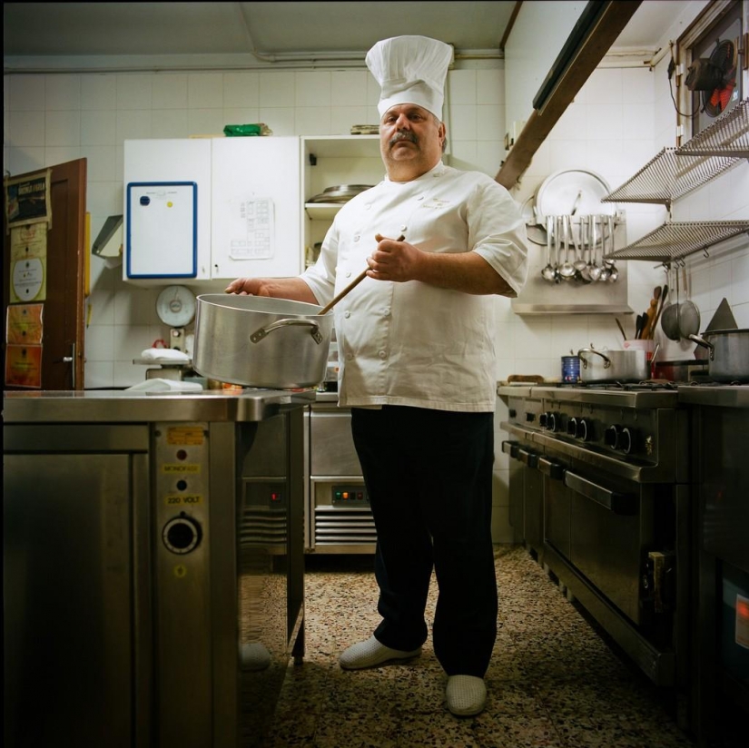 Ordinary Italians through the eyes of Italian