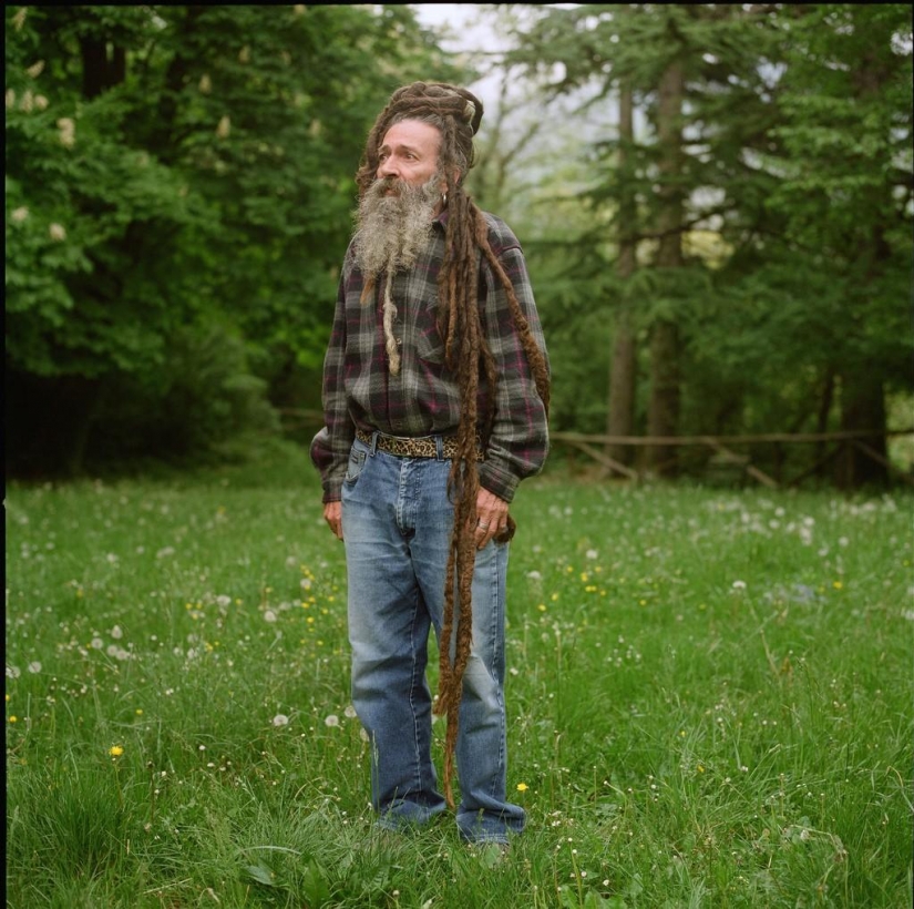 Ordinary Italians through the eyes of Italian