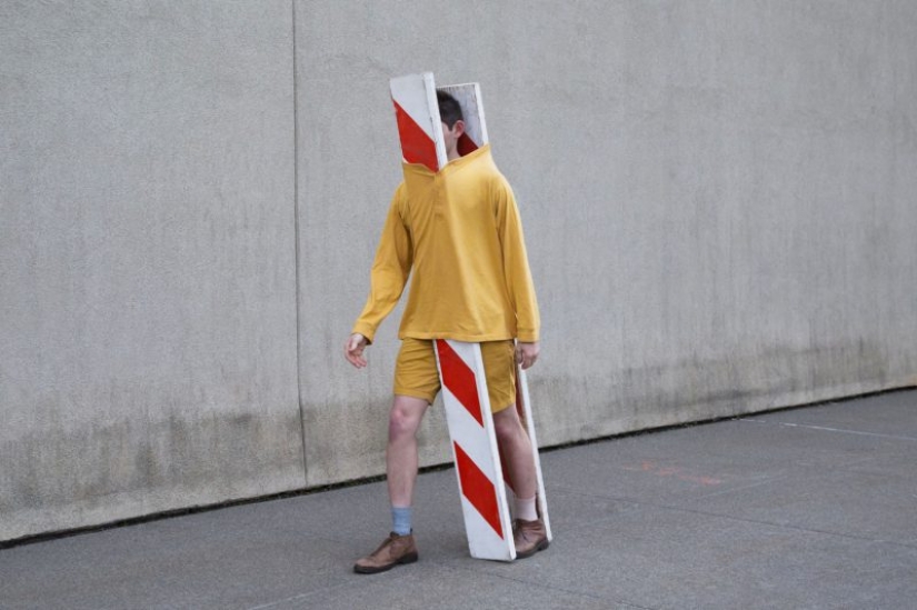 Original en la vida cotidiana: los extraños detalles de animar a la rutina en la foto de Ben Zanko