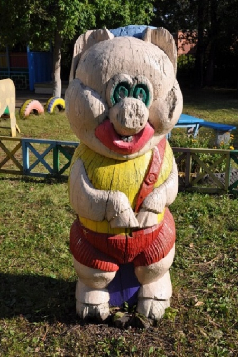 Our children are not ruining the Internet, and playgrounds in the yards