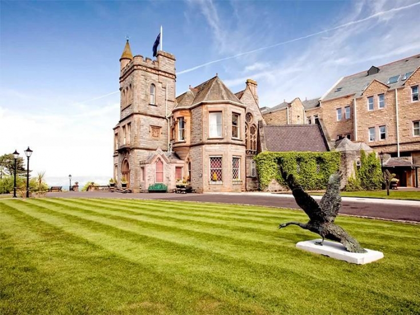 Palaces stay: 8 Royal residences that have become hotels Palaces stay: 8 Royal residences that have become hotels