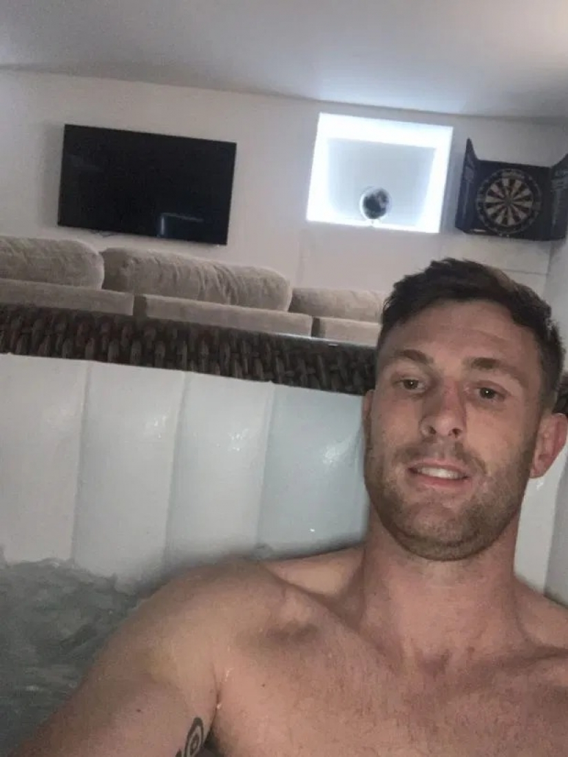 Papá! Padres de desaparecidos en la cuarentena y gire a la garajes en barras Papá! Padres de desaparecidos en la cuarentena y gire a la garajes en barras