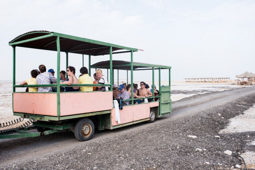 Photo: dying Dead sea Photo: dying Dead sea