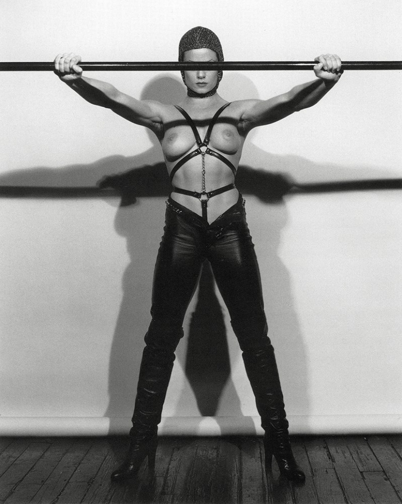 Photographer Robert Mapplethorpe: "I create art with pornography."