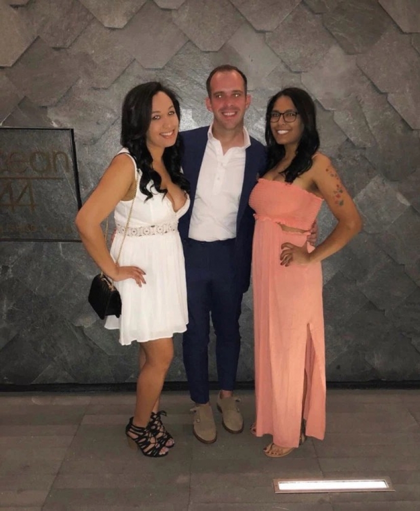 Polygamous harmony: the couple met at a Party with a girl and turned into a love trio