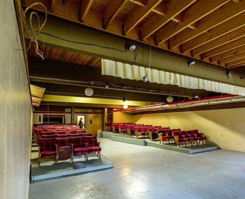 Por qué todos los habitantes salieron de la ciudad en la frontera con Alaska, ni siquiera apagar las luces