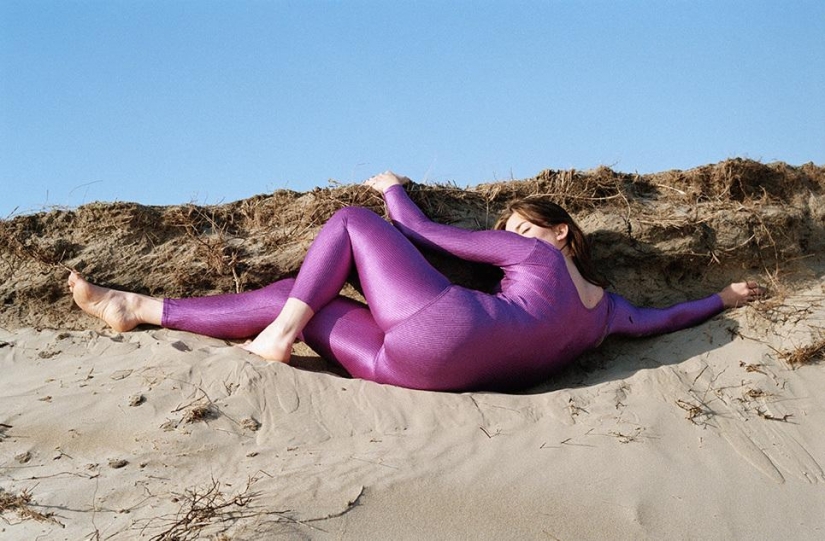 Portrait of female friendship