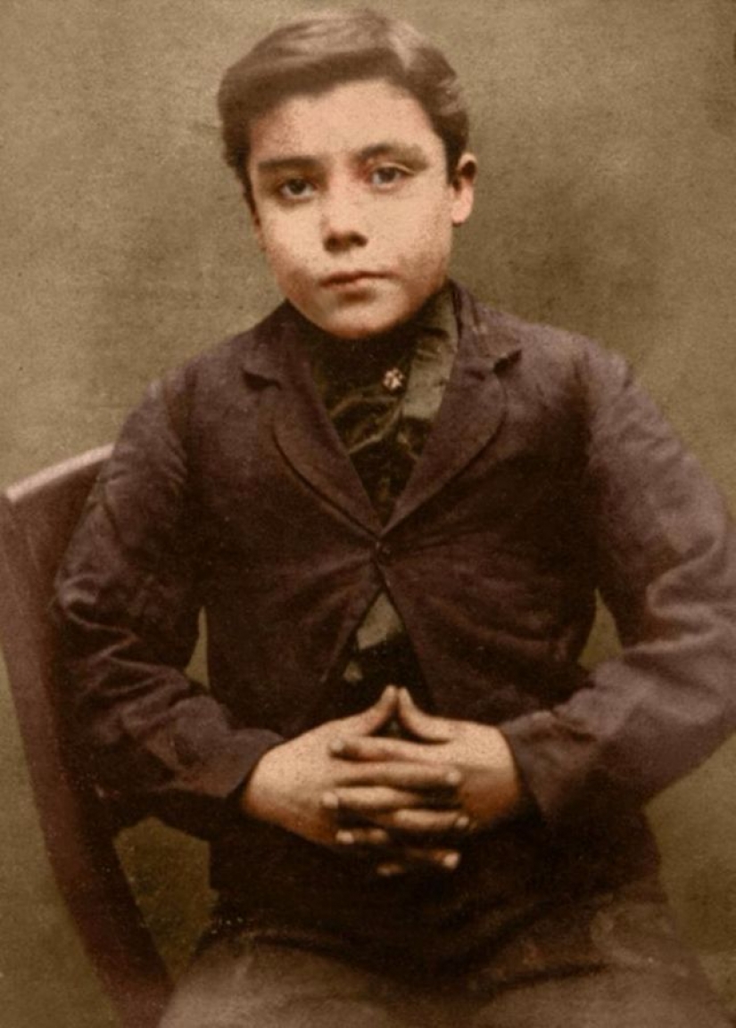 Portraits of children of the nineteenth century, sentenced to hard labor and prison for petty theft