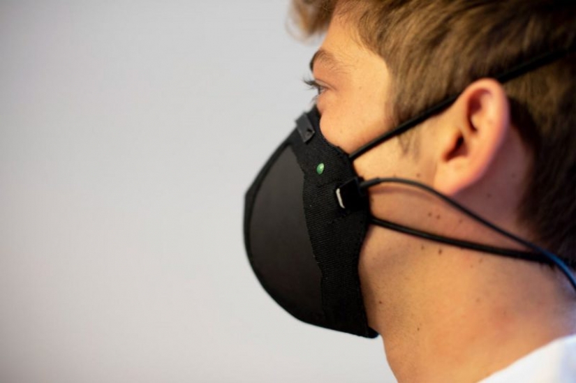 Presented grapheme electric mask against coronavirus Presented grapheme electric mask against coronavirus