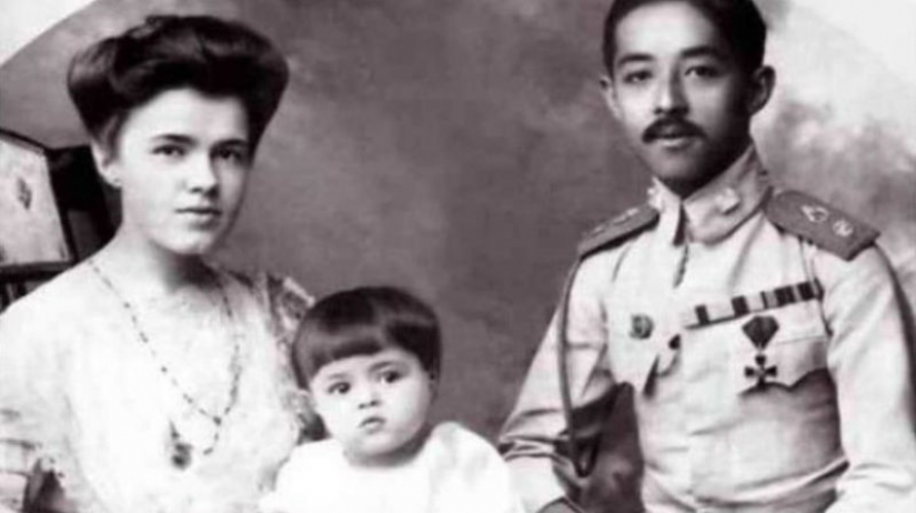 Princess of Thailand Katia Desnica: Russian girl for whom the Prince Chakrabon renounced polygamy