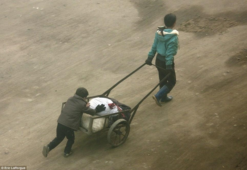 Prohibido fotos de Corea del Norte, filmado con una cámara oculta Prohibido fotos de Corea del Norte, filmado con una cámara oculta