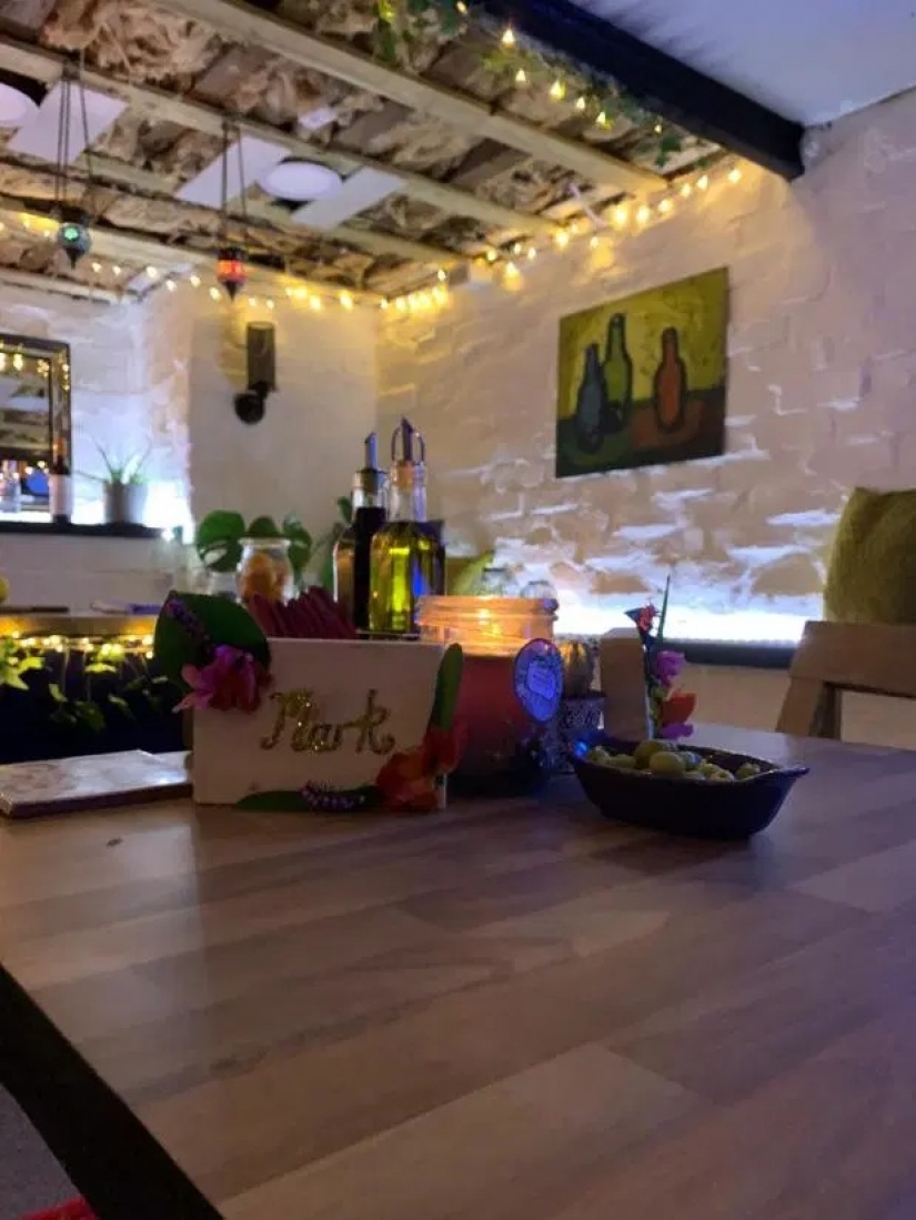 Quarantine in style: the couple had transformed the garage into a stunning Spanish restaurant