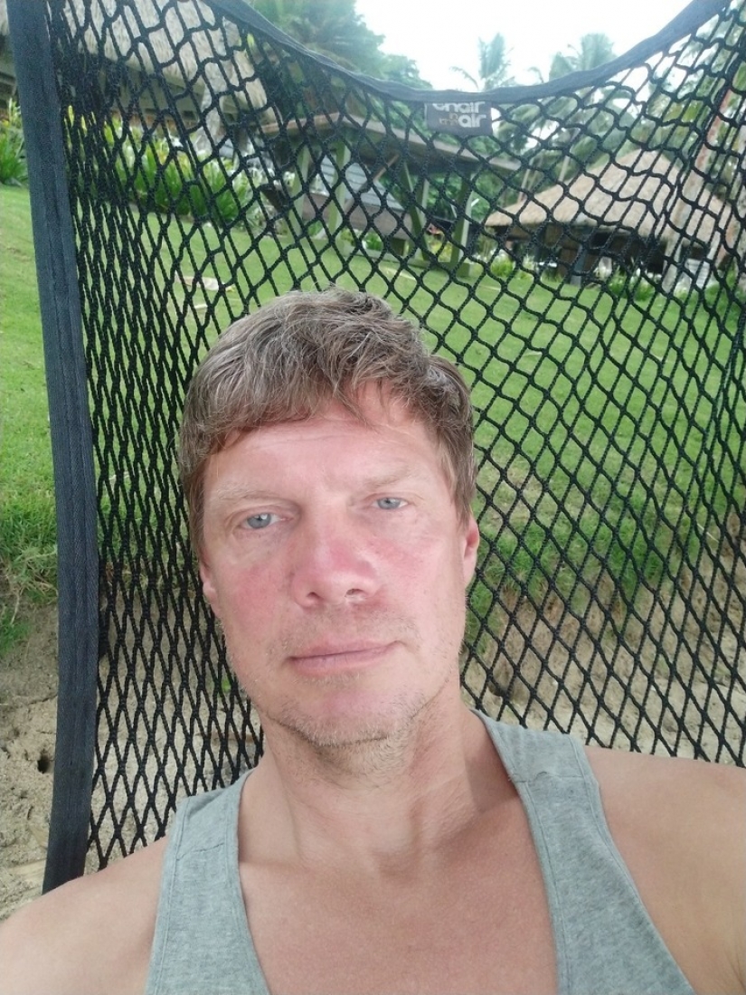 "Qué suerte que estoy atascado!": los Rusos dijeron sobre el aislamiento en Fiji "Qué suerte que estoy atascado!": los Rusos dijeron sobre el aislamiento en Fiji