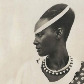 Queen of hearts Rwanda: a tragic story of the life and struggle of Rosalie Gicanda