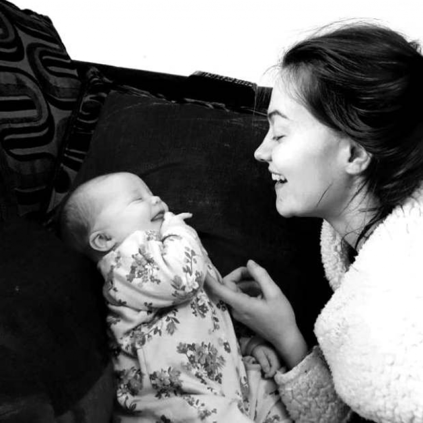 Rare syndrome: when the wife was pregnant, her husband was suffering from morning sickness and overeating