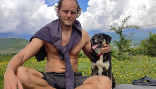 Robinson en cuarentena: historia de supervivencia de un exiliado ruso Robinson en cuarentena: historia de supervivencia de un exiliado ruso