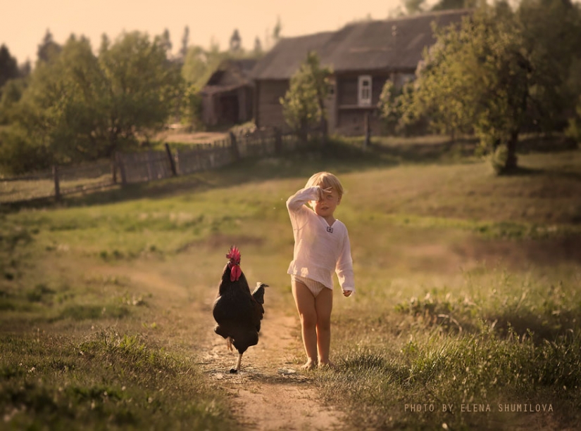 Russian woman creates stunning photographs of your children with animals in the village