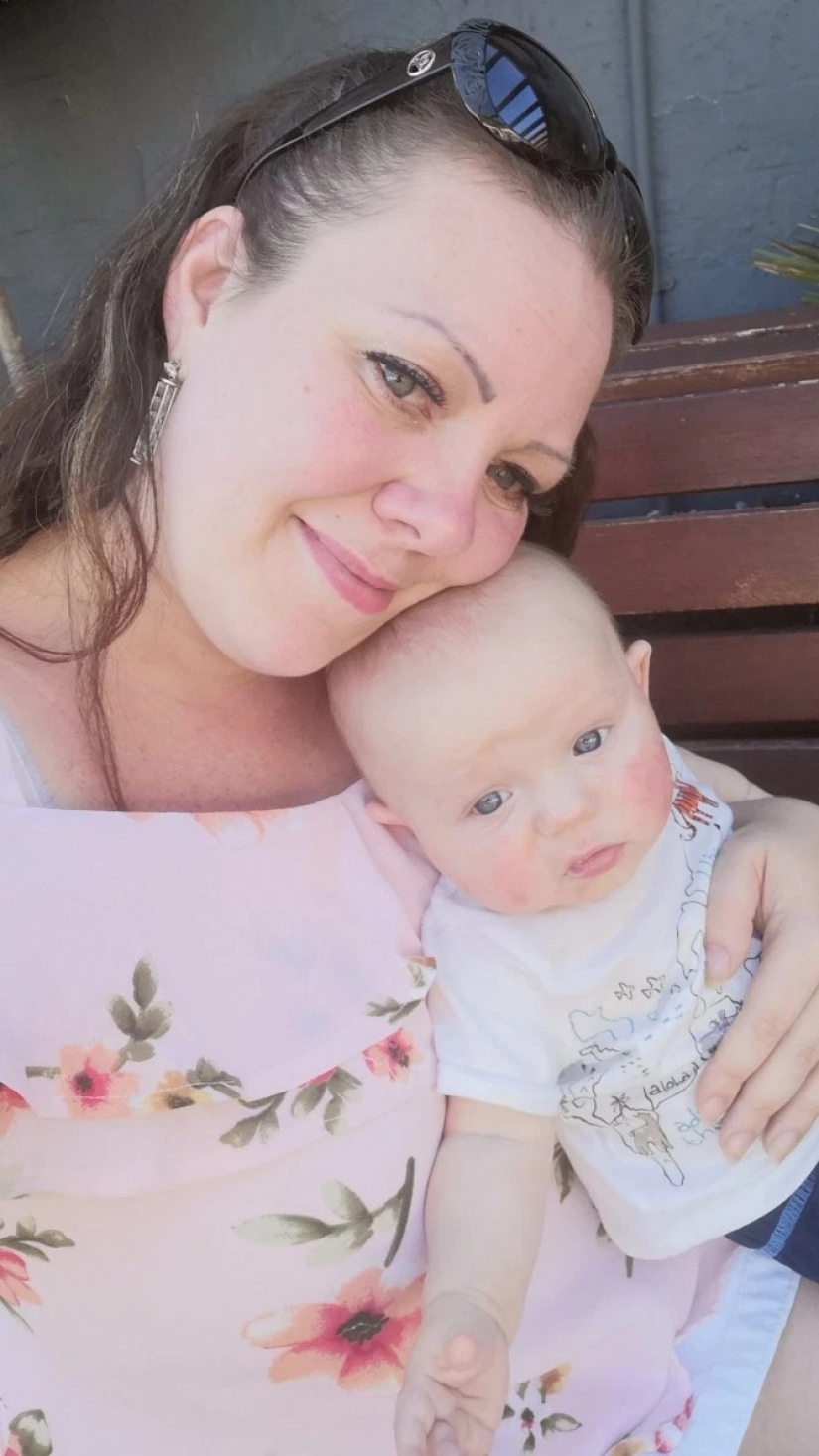 Saldos — sin azúcar: ex-Novios de la izquierda a las chicas con la deuda, sin pelo y con un niño