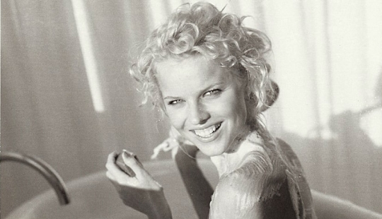 Sante D'orazio ha publicado un libro con fotos íntimas de modelos y Actrices