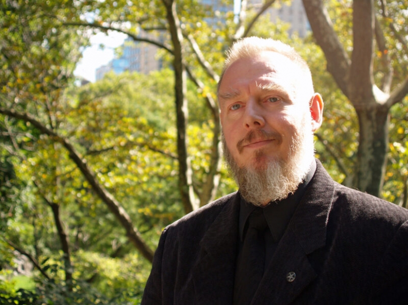 Satanistas amenazan el Mississippi para mencionar a Dios en una nueva bandera