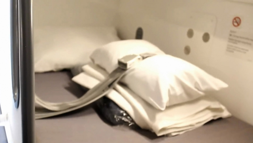 Secreto dormitorio, un bonito asistentes de vuelo en los vuelos de largo Secreto dormitorio, un bonito asistentes de vuelo en los vuelos de largo