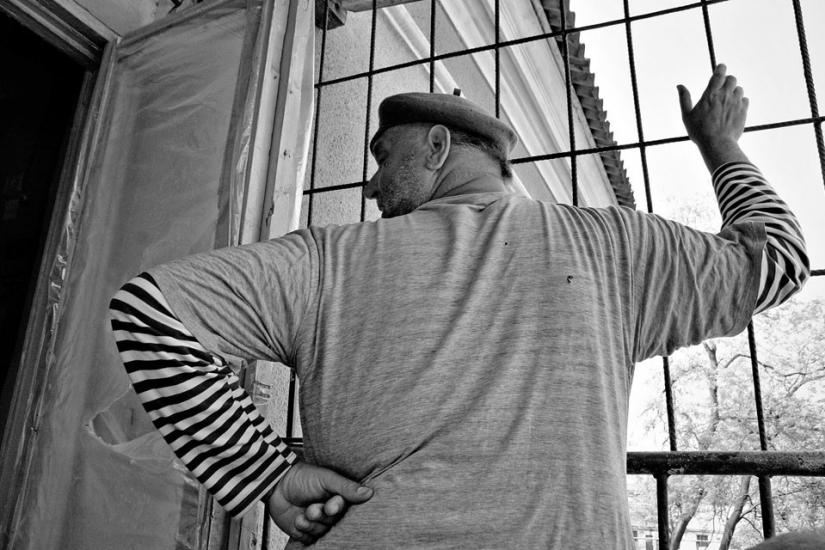 Shocking work of Ukrainian photographer living in a psychiatric hospital Shocking work of Ukrainian photographer living in a psychiatric hospital