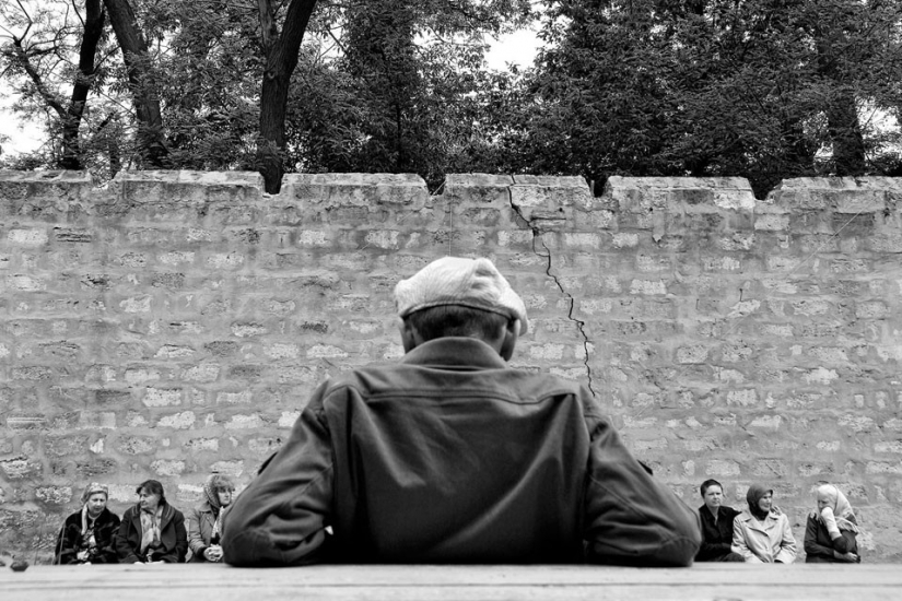 Shocking work of Ukrainian photographer living in a psychiatric hospital Shocking work of Ukrainian photographer living in a psychiatric hospital