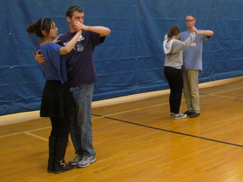 Si usted no tiene tiempo, entonces aquí son 36 cool maneras de quemar la máxima cantidad de calorías en 1 hora